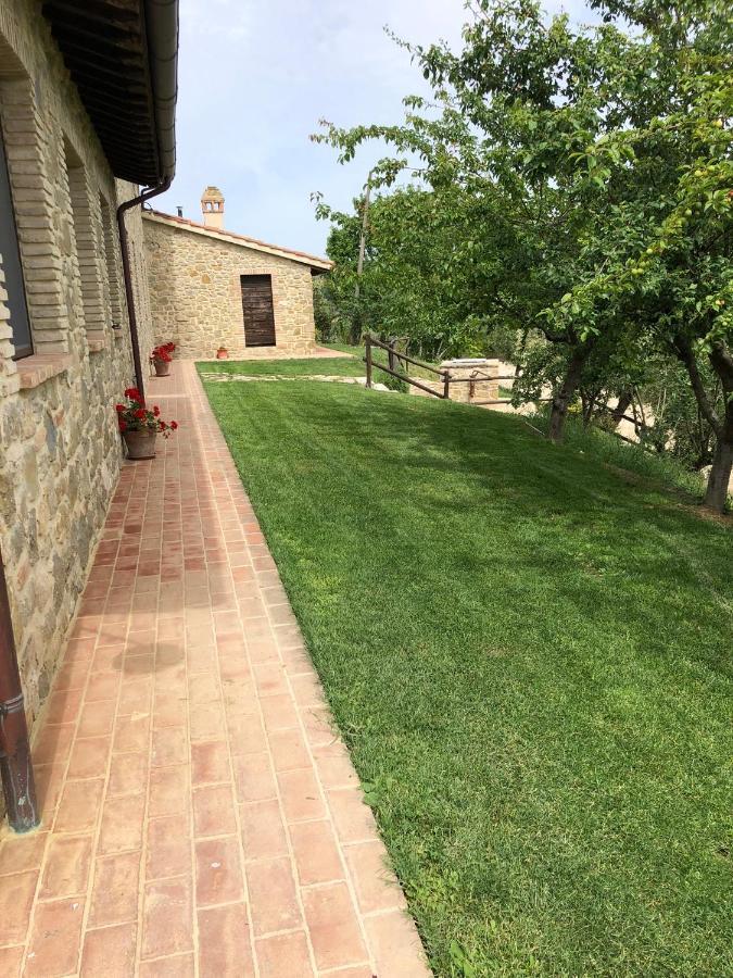 Agriturismo Sant'Angelo Holiday Farm Gualdo Cattaneo Exteriér fotografie